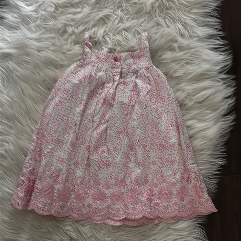 Pink and White Floral Dress - Picture 4 of 4